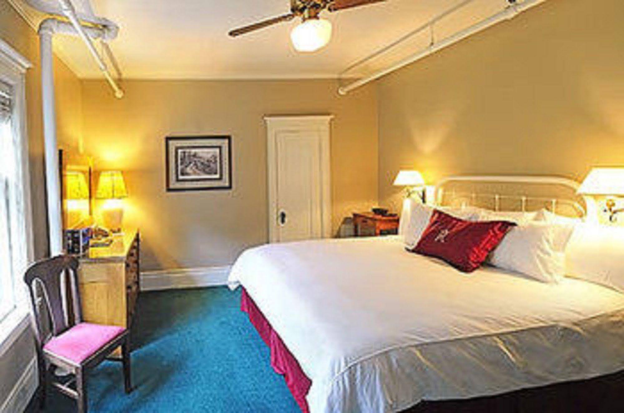 The Historic Redstone Inn Oda fotoğraf